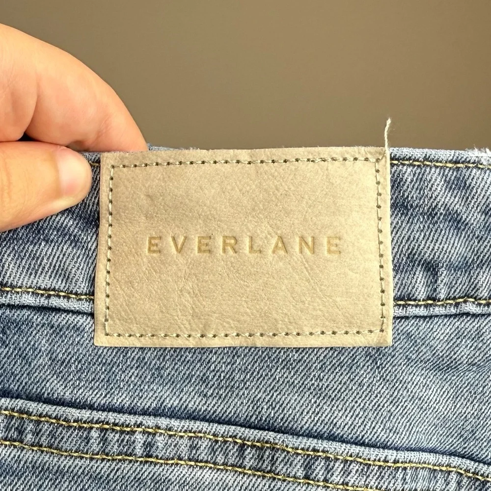 Everlane The Curvy Cheeky Jean Organic Cotton Medium Wash Size 31 Regular